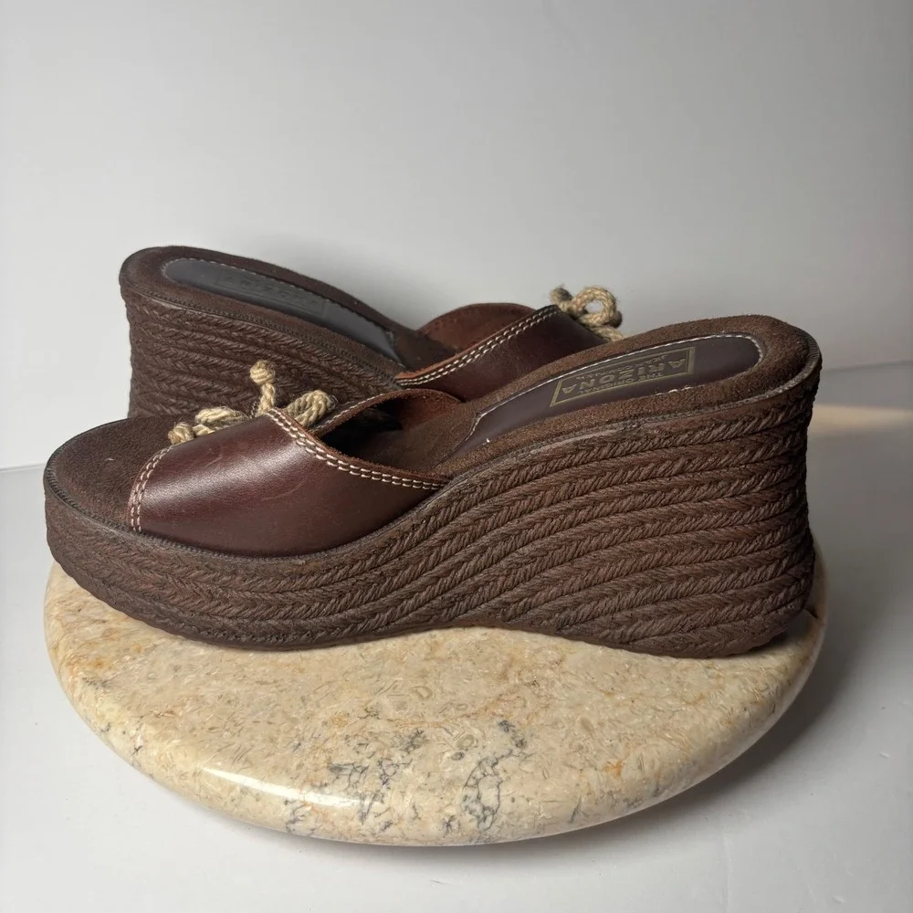 VTG Arizona Jean Co Platform Wedge Sandals 9M Brown Leather Rope Bow Y2K Bratz